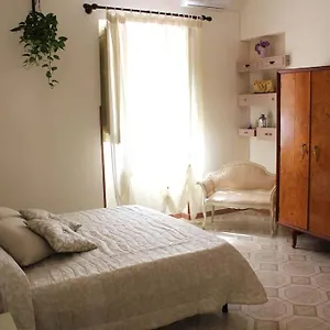 Sicilia Nica - Privato A Appartement