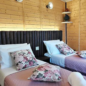  Affittacamere Domus Amelio - Country